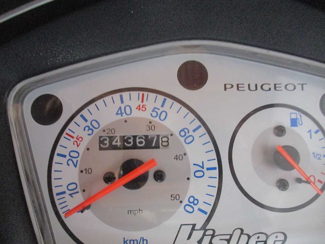 Peugeot - bromscooter - kisbee 4t - scooter - afbeelding 1 van  4