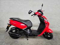Peugeot - bromscooter - kisbee rs - 4t 45km uitvoering dtd45x - afbeelding 2 van  7