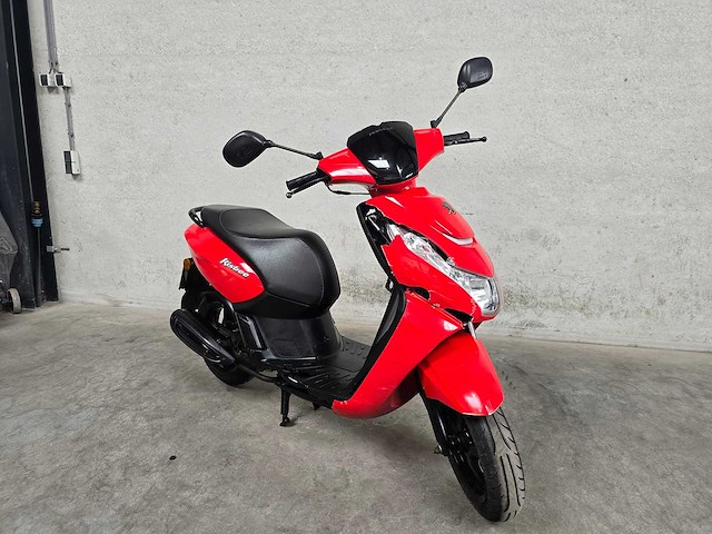 Peugeot - bromscooter - kisbee rs - 4t 45km uitvoering dtd45x - afbeelding 4 van  7