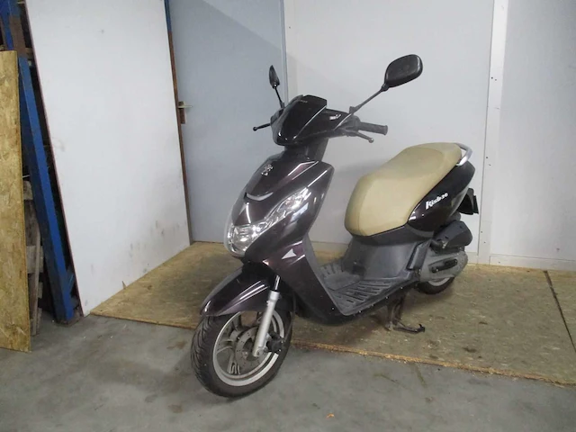 Peugeot - bromscooter - kisbee rs injectie - scooter - afbeelding 4 van  11