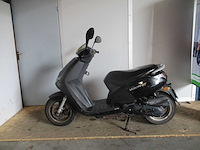 Peugeot - bromscooter - new viva city 4t - scooter - afbeelding 1 van  11