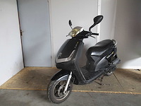 Peugeot - bromscooter - new viva city 4t - scooter - afbeelding 4 van  11
