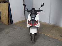 Peugeot - bromscooter - speedfight 4 4t - scooter - afbeelding 5 van  11