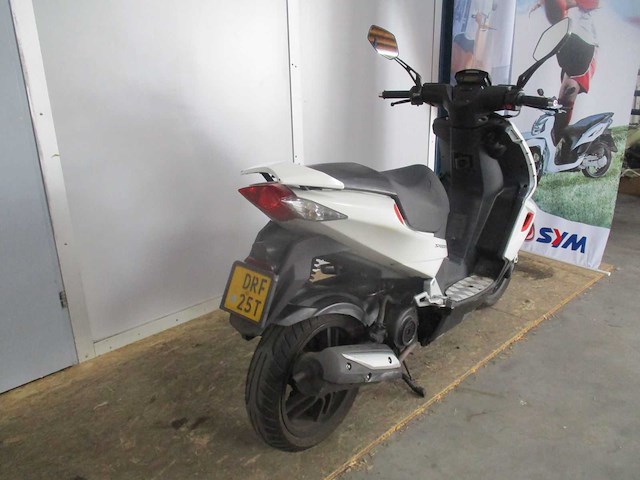 Peugeot - bromscooter - speedfight 4 4t - scooter - afbeelding 9 van  11