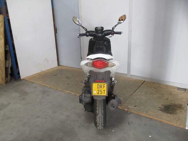 Peugeot - bromscooter - speedfight 4 4t - scooter - afbeelding 10 van  11