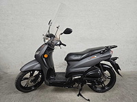 Peugeot - bromscooter - tweet evo - 4t 45km uitvoering dfv88j - afbeelding 1 van  7