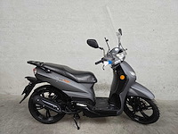 Peugeot - bromscooter - tweet evo - 4t 45km uitvoering dfv88j - afbeelding 2 van  7