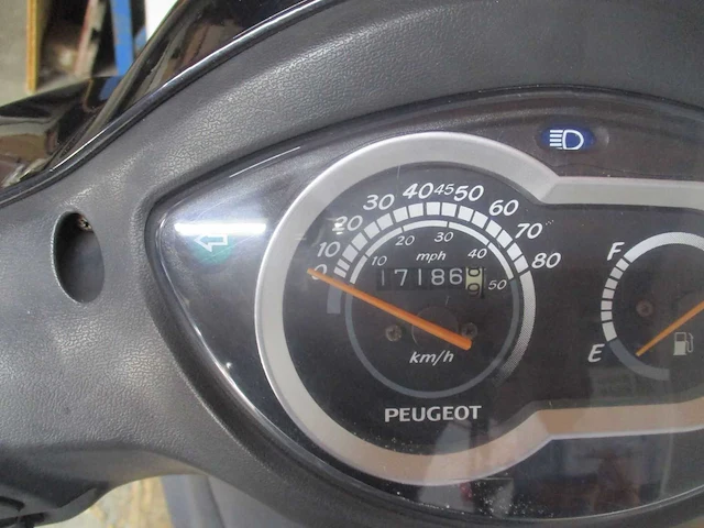 Peugeot - bromscooter - tweet rs - scooter - afbeelding 3 van  11