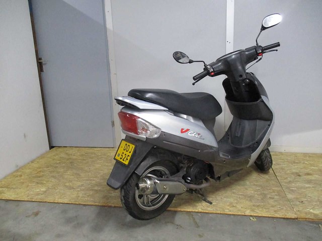 Peugeot - bromscooter - v-clic - scooter - afbeelding 8 van  10