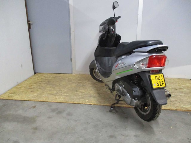 Peugeot - bromscooter - v-clic - scooter - afbeelding 10 van  10