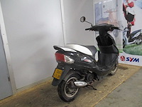 Peugeot - bromscooter - v-clic - scooter - afbeelding 7 van  9
