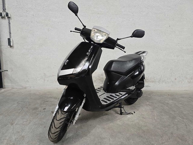 Peugeot - bromscooter - viva city - 45km uitvoering d492vf - afbeelding 3 van  7