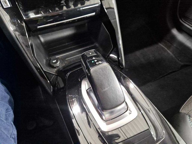 Peugeot - e-208 - ev allure 50 kwh - automaat- personenauto - afbeelding 5 van  19