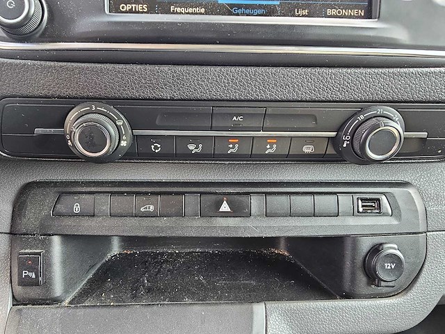 Peugeot - expert - 1.5 bluehdi prem - 95xxx kilometer - bedrijfswagen - afbeelding 9 van  21