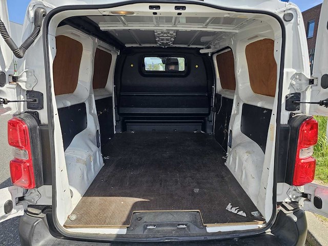 Peugeot - expert - 1.5 bluehdi prem - 95xxx kilometer - bedrijfswagen - afbeelding 9 van  21