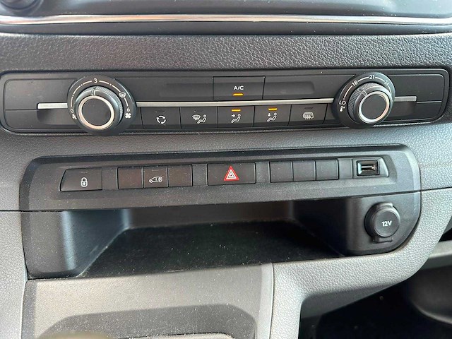 Peugeot - expert - 1.5 bluehdi prem - van - afbeelding 10 van  22