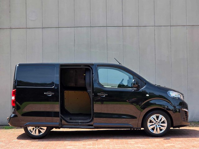 Peugeot - expert - 226c 1.6bluehdi95pro - 2017 - v-618-ds - afbeelding 24 van  26