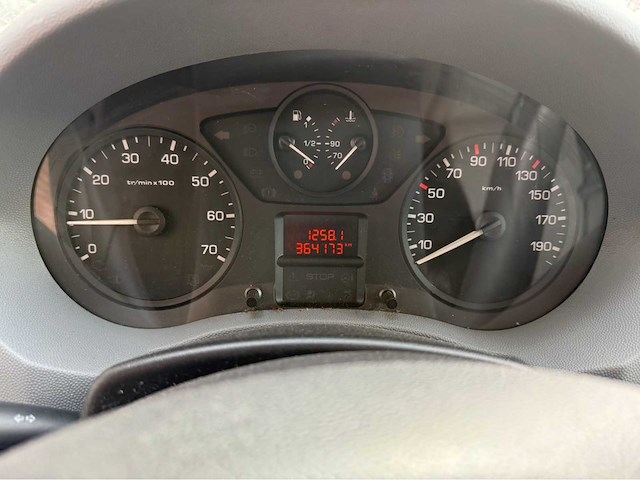 Peugeot - expert - 229 2.0 hdif l2h1 dc - bedrijfswagen - 2008 - afbeelding 4 van  12