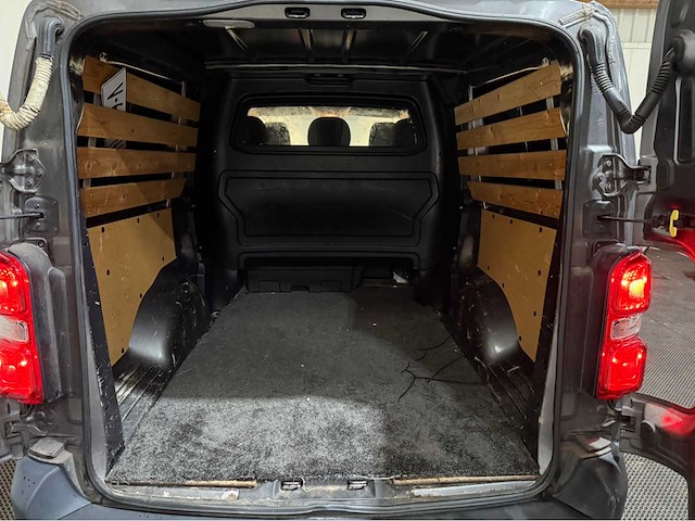 Peugeot - expert 2.0 177 pk - automaat - dubbel cabine - van - 2018 - afbeelding 17 van  25