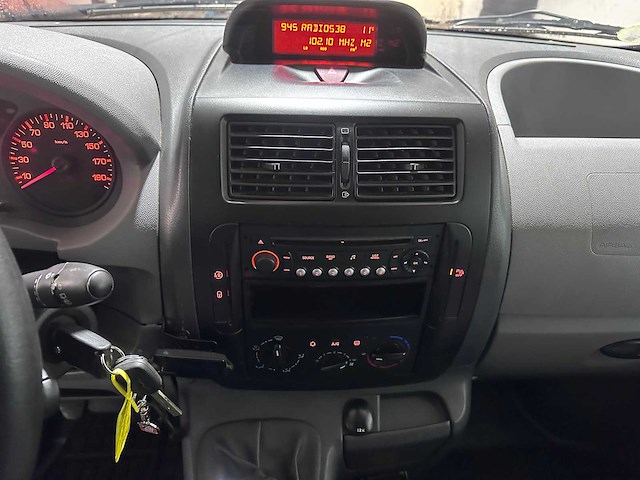 Peugeot - expert tepee - 2.0 xr l2 8p - 30-gzl-6- 2008 - afbeelding 4 van  15