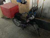 Peugeot - fox - scooter - afbeelding 1 van  6