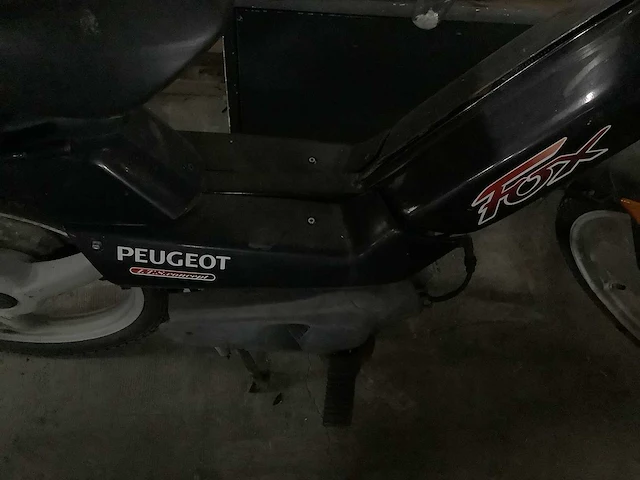 Peugeot - fox - scooter - afbeelding 3 van  3