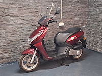 Peugeot - kisbee - 25km snorscooter - peugeot kisbee 25km snorscooter 4-takt - afbeelding 2 van  7