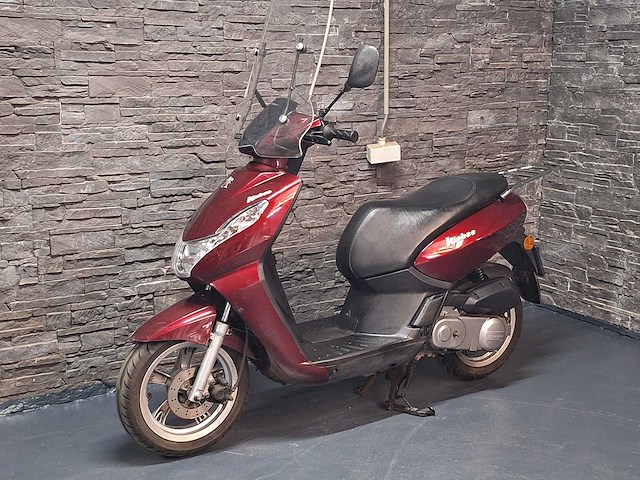 Peugeot - kisbee - 25km snorscooter - peugeot kisbee 25km snorscooter 4-takt - afbeelding 2 van  8