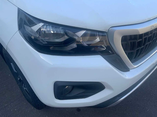 Peugeot - landtrek pickup benzine - bedrijfswagen - afbeelding 2 van  27
