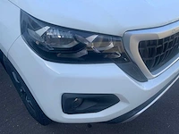 Peugeot - landtrek pickup benzine - bedrijfswagen - afbeelding 2 van  27