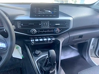 Peugeot - landtrek pickup benzine - bedrijfswagen - afbeelding 10 van  27