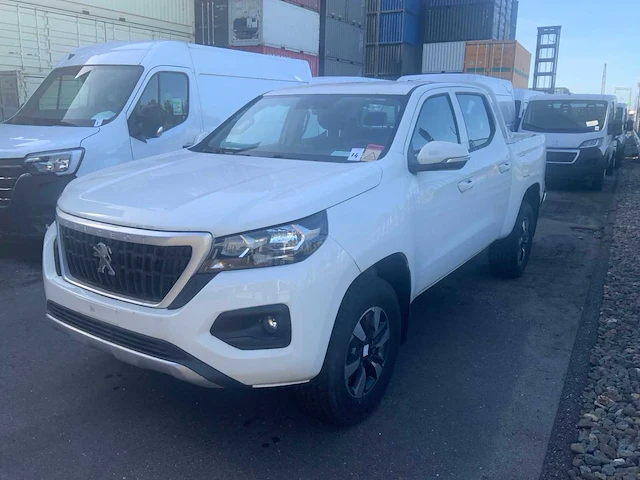 Peugeot - landtrek pickup benzine - bedrijfswagen - afbeelding 1 van  27