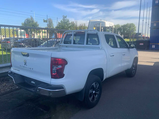 Peugeot - landtrek pickup benzine - bedrijfswagen - afbeelding 25 van  27