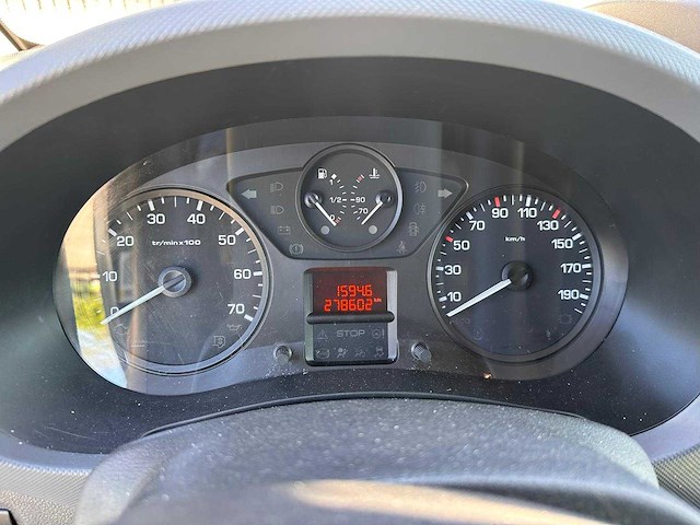 Peugeot - partner - 120 1.6 e-hdi l1 nav - bedrijfswagen - afbeelding 11 van  14