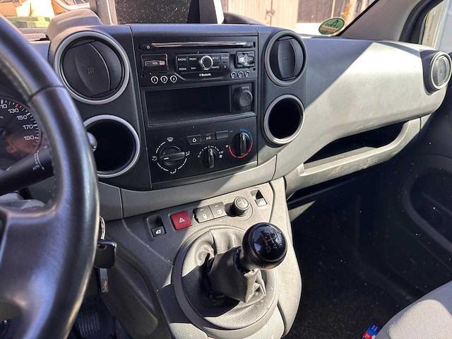 Peugeot - partner - 120 1.6 e-hdi l1 nav - bedrijfswagen - afbeelding 12 van  14