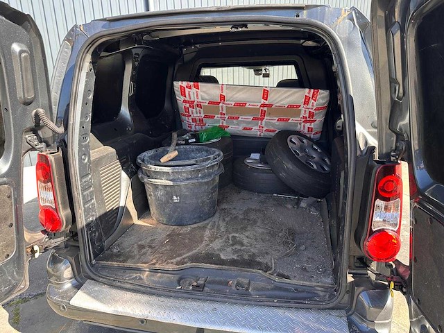 Peugeot - partner - 120 1.6 e-hdi l1 nav - bedrijfswagen - afbeelding 6 van  14