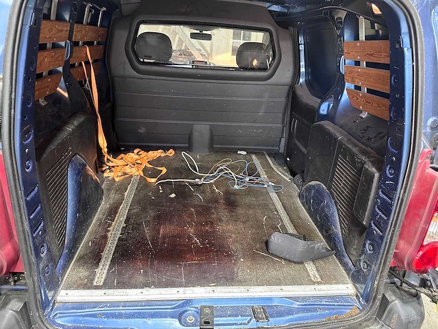 Peugeot - partner - 120 1.6 hdi l1 xr - 9-vrk-51 - afbeelding 3 van  5