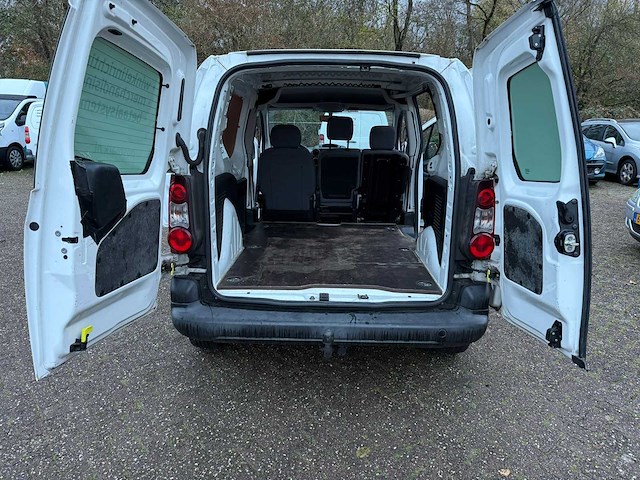 Peugeot - partner - 120 1.6 hdi l1xr pr+ - bedrijfswagen - afbeelding 6 van  14