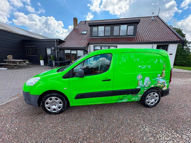 Peugeot - partner - 120 1.6 hdi l1xr pr+ - bedrijfswagen - afbeelding 2 van  2