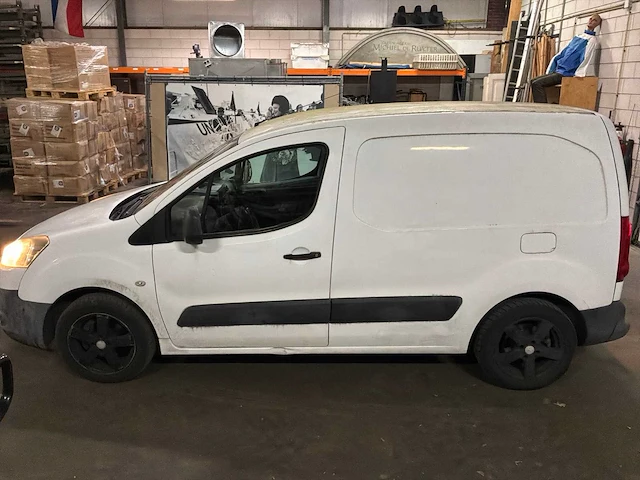 Peugeot - partner - 120 1.6 hdi l1xr pr+ - bedrijfswagen - afbeelding 14 van  16