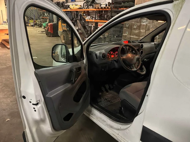 Peugeot - partner - 120 1.6 hdi l1xr pr+ - bedrijfswagen - afbeelding 15 van  16