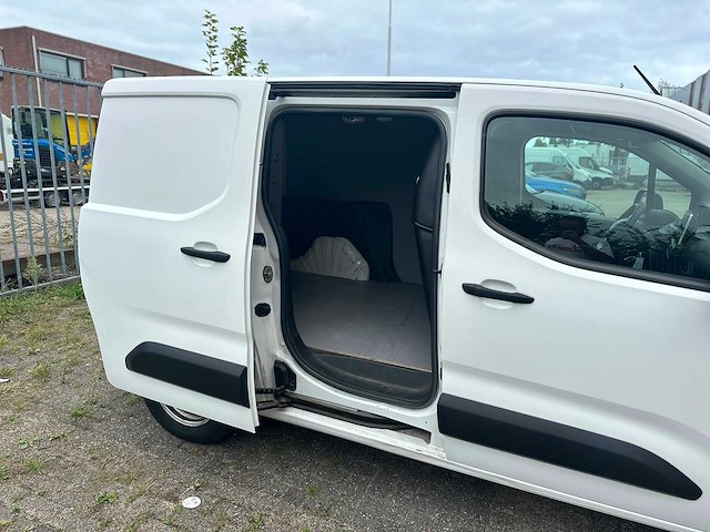 Peugeot - partner - 1.5 bluehdi premium - bedrijfswagen - afbeelding 2 van  19