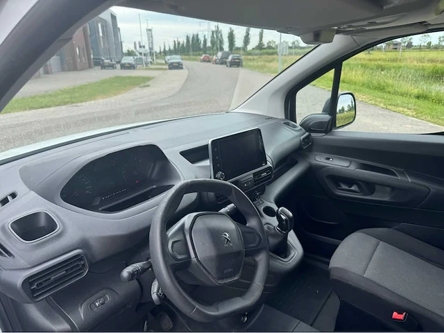 Peugeot - partner - 1.5 bluehdi premium - bedrijfswagen - afbeelding 2 van  21