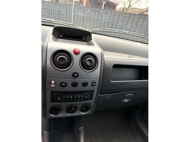 Peugeot - partner - 170c 1.9 d avantage - bedrijfswagen - afbeelding 10 van  24