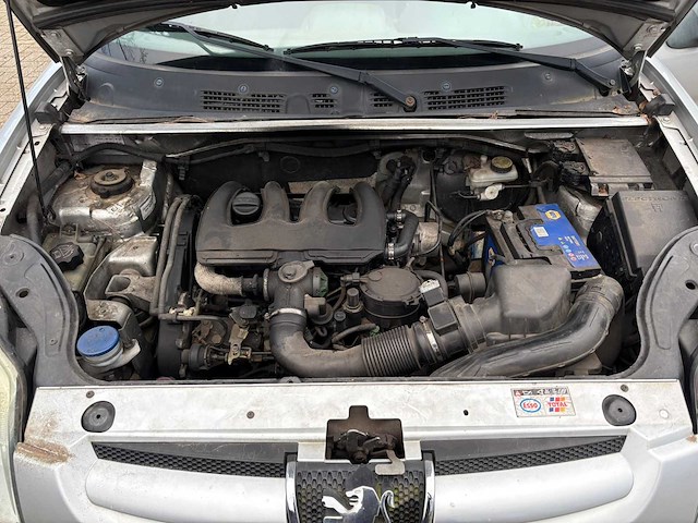 Peugeot - partner - 170c 1.9 d avantage - bedrijfswagen - afbeelding 14 van  24