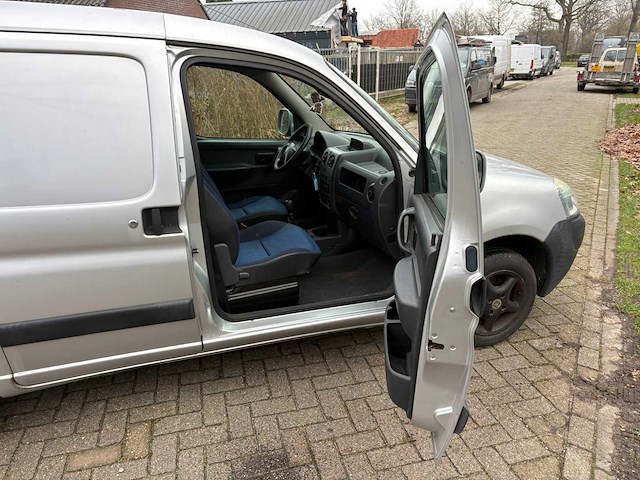 Peugeot - partner - 170c 1.9 d avantage - bedrijfswagen - afbeelding 21 van  24