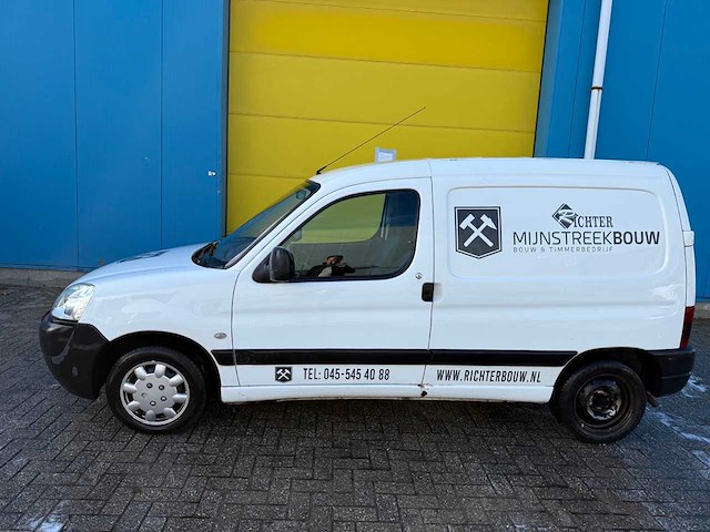 Peugeot - partner - 170c 1.9 d avantage - bouwjaar: 2004 18-br-pk - afbeelding 10 van  11