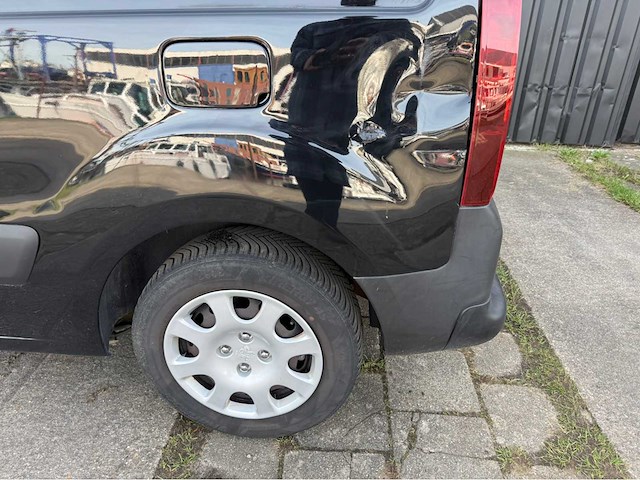 Peugeot - partner - automaat - bedrijfswagen - 2012 - afbeelding 9 van  26