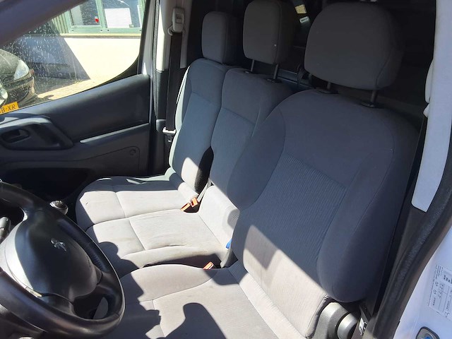 Peugeot - partner - bedrijfswagen - afbeelding 9 van  19