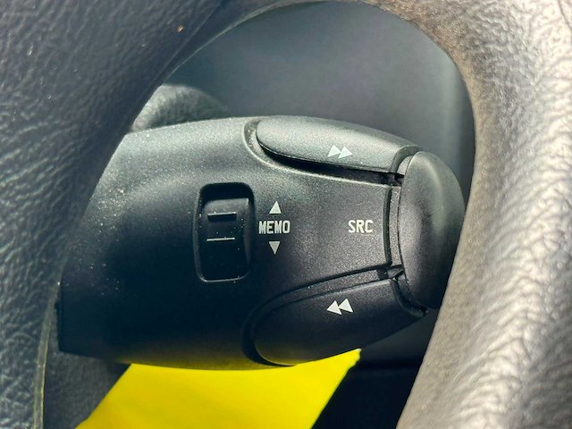 Peugeot - partner mpv - 1.6-16v xt - 2005 - 22-rd-th - personenauto - afbeelding 6 van  13